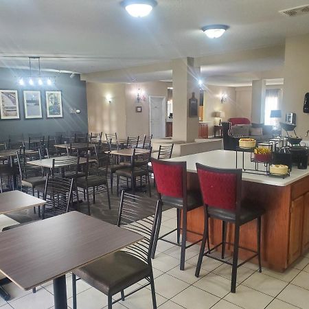 Grandstay Hotel & Suites Ames Luaran gambar