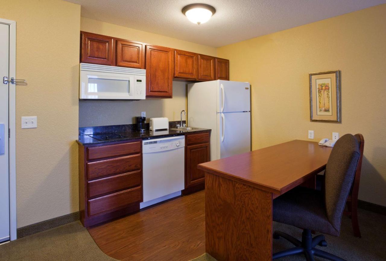 Grandstay Hotel & Suites Ames Luaran gambar